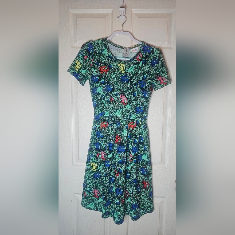 LuLaRoe Amelia Green Floral Fit & Flare Dress Pockets Size Small